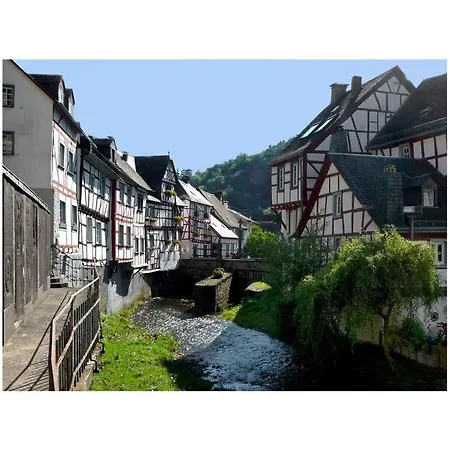 Am Alten Kirchplatz 6