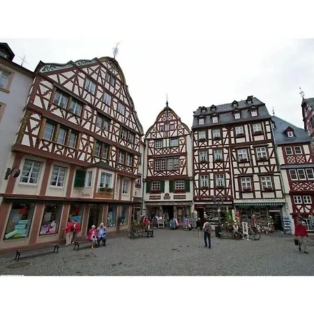 Am Alten Kirchplatz 6 * קוכם